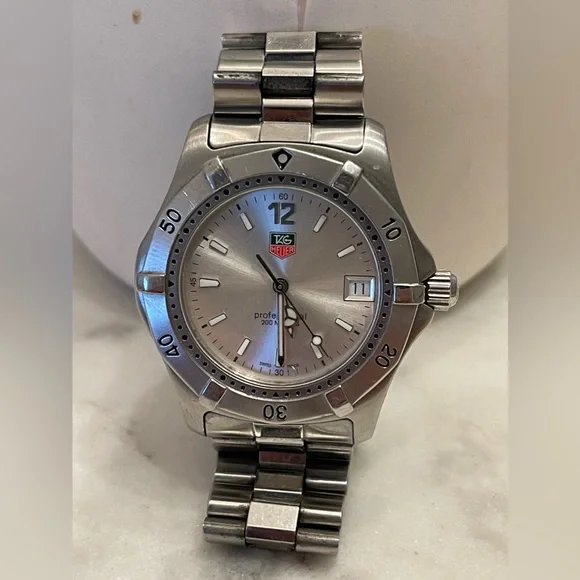 Tag Heuer Professional watch - Picture 2 of 9